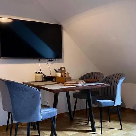 Stylish Center Flat On Historic Kozla Street Варшава