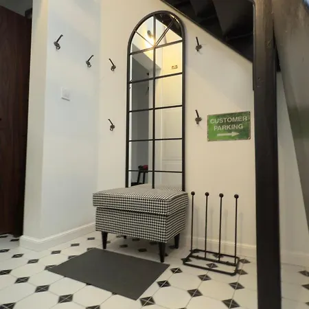 Apartman Stylish Center Flat On Historic Kozla Street Varsó