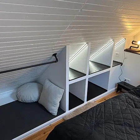 Stylish Center Flat On Historic Kozla Street Апартаменты