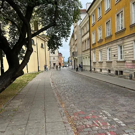 Stylish Center Flat On Historic Kozla Street *