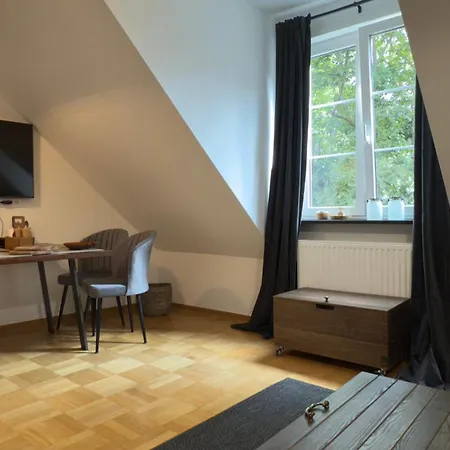 Stylish Center Flat On Historic Kozla Street Apartman *