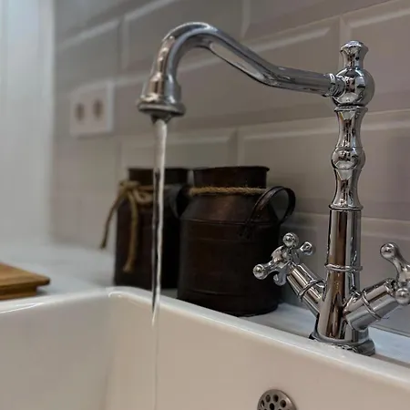 Stylish Center Flat On Historic Kozla Street Varsó