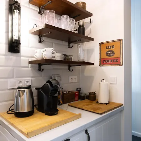 Cozy Old Town Escape Lejlighed
