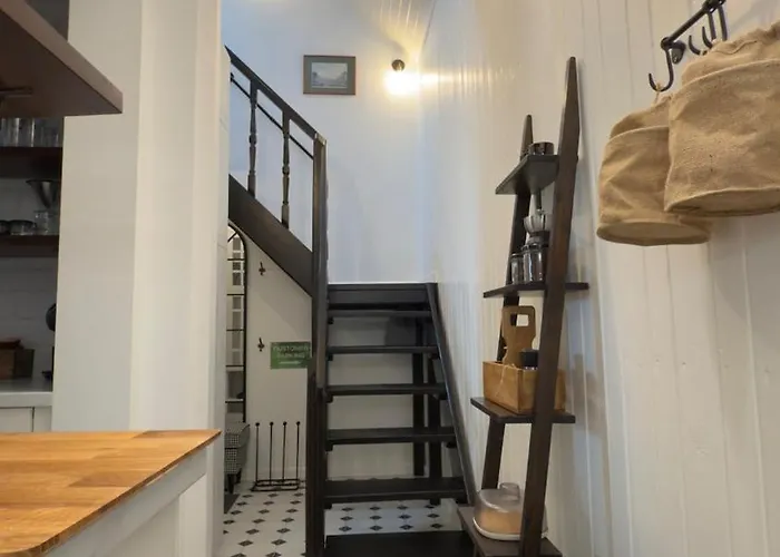 Апартаменты Cozy Old Town Escape *