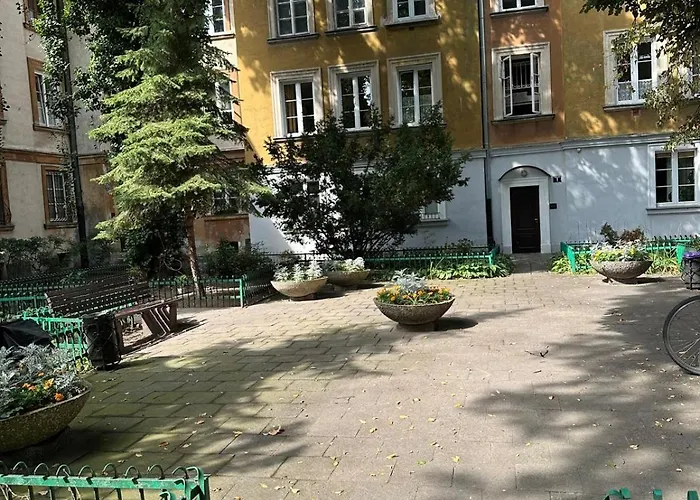 Cozy Old Town Escape