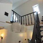 Cozy Old Town Escape Apartment